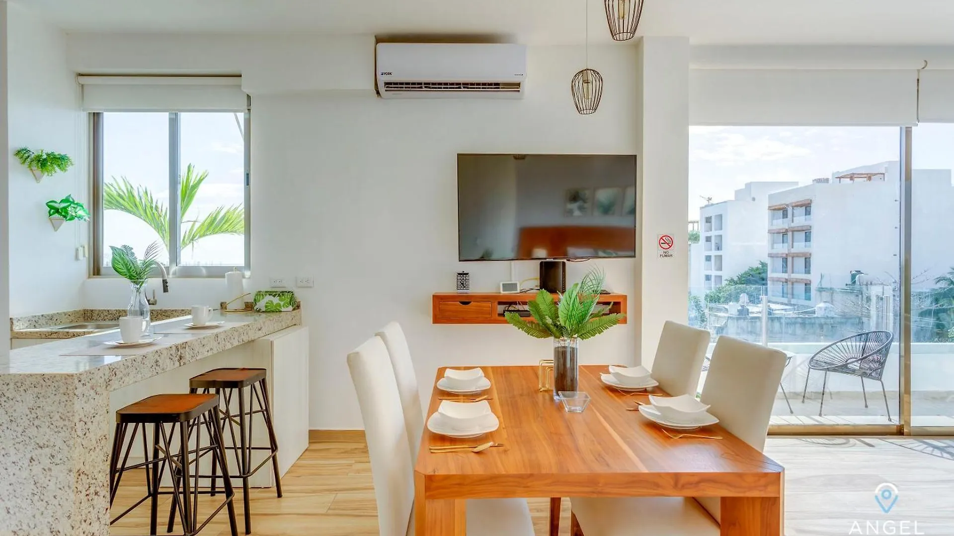 Apartment Tranquil Oceanview Studio Rooftop Pool Gym W&D Playa del Carmen